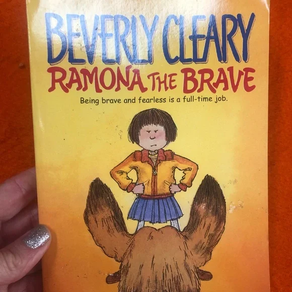 Beverly Clearly paperback books - Picture 4 of 7